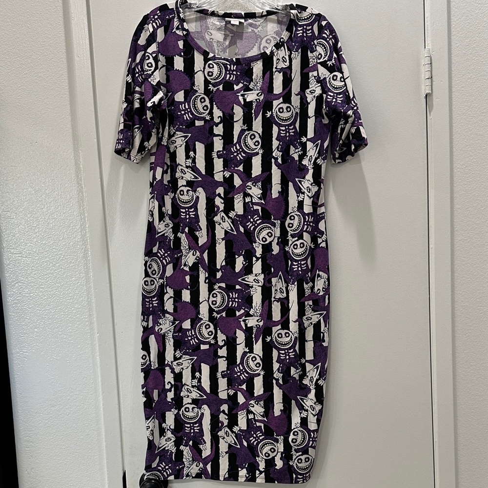 LuLaRoe”The Nightmare Before Christmas” Form-Fitting Dress – Size Medium
